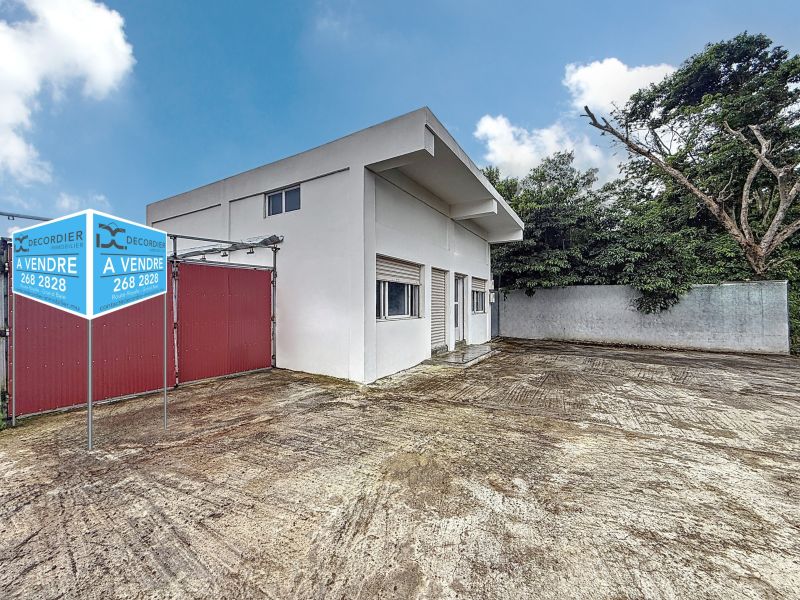 Cottage Commerce 67.72 m² Vente