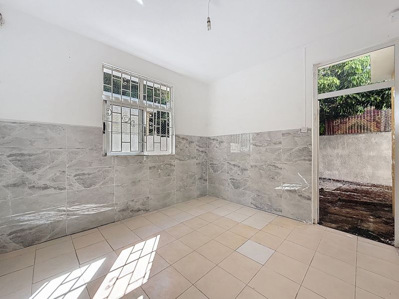 maison 8 pièces en vente sur Pointe aux Piments Pointe aux Piments Maison 8 pièces 250 m² Vente