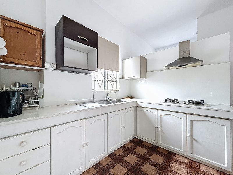 Terre Rouge Maison 9 pièces 243 m² Vente