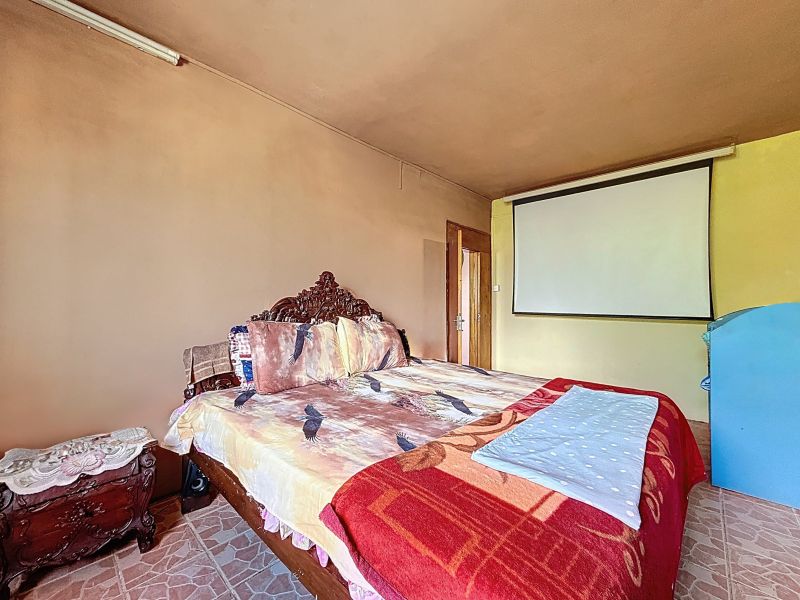 Terre Rouge Maison 9 pièces 243 m² Vente