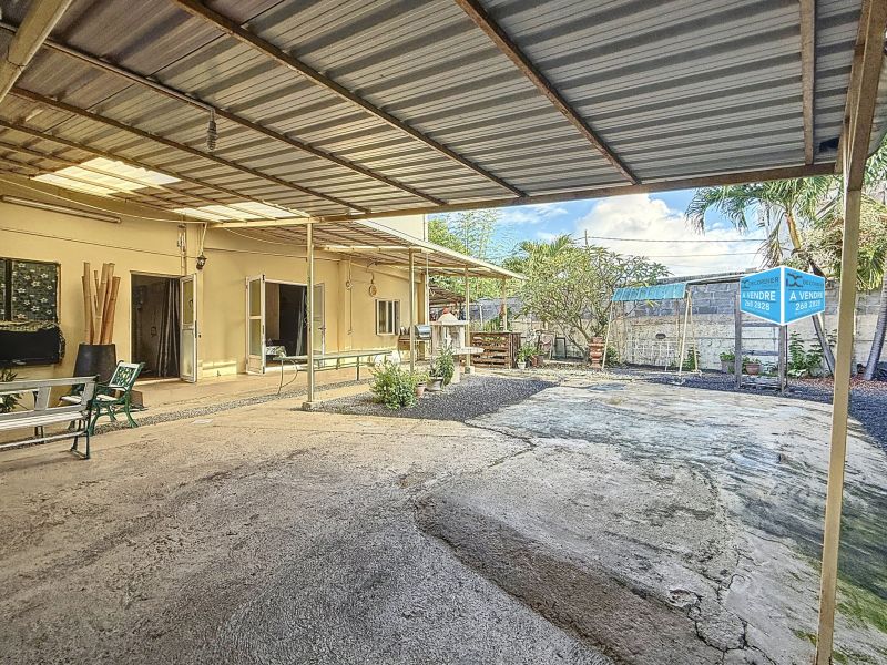 Terre Rouge Maison 9 pièces 243 m² Vente