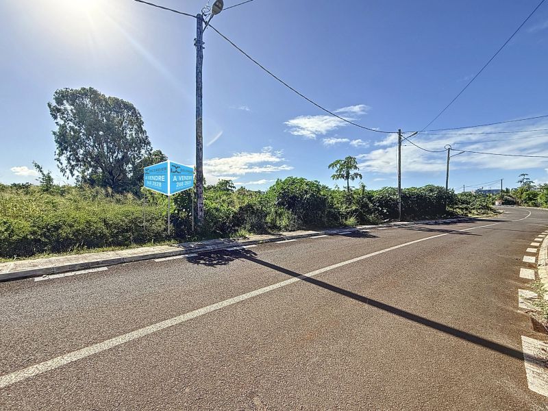 Saint Antoine Terrain 1097.3 m² Vente