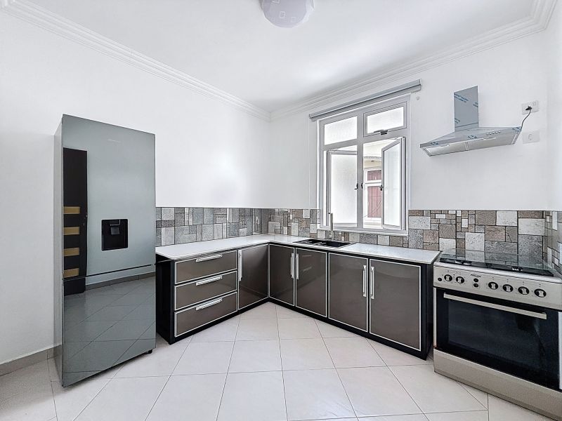 Poste Lafayette Maison 9 pièces 297 m² Vente