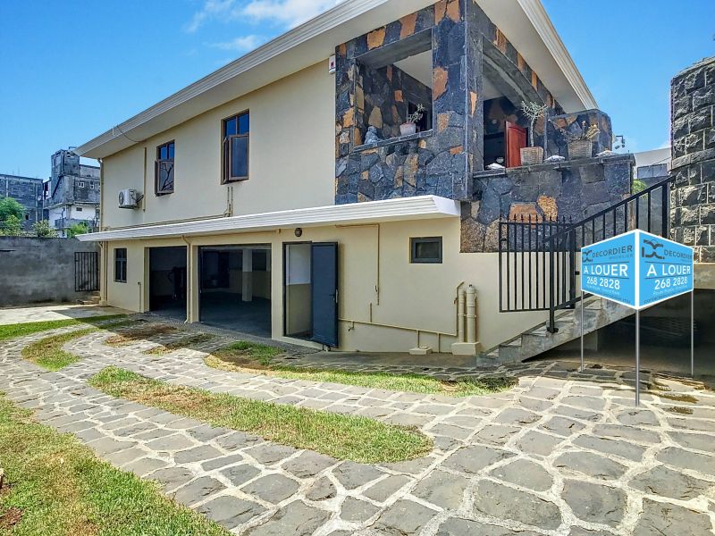 Grand Baie Maison 6 pièces 258.63 m² Location