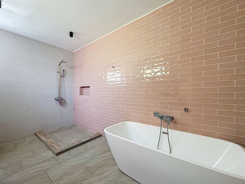 maison 8 pièces en vente sur Calodyne Calodyne Maison 8 pièces 303 m² Vente