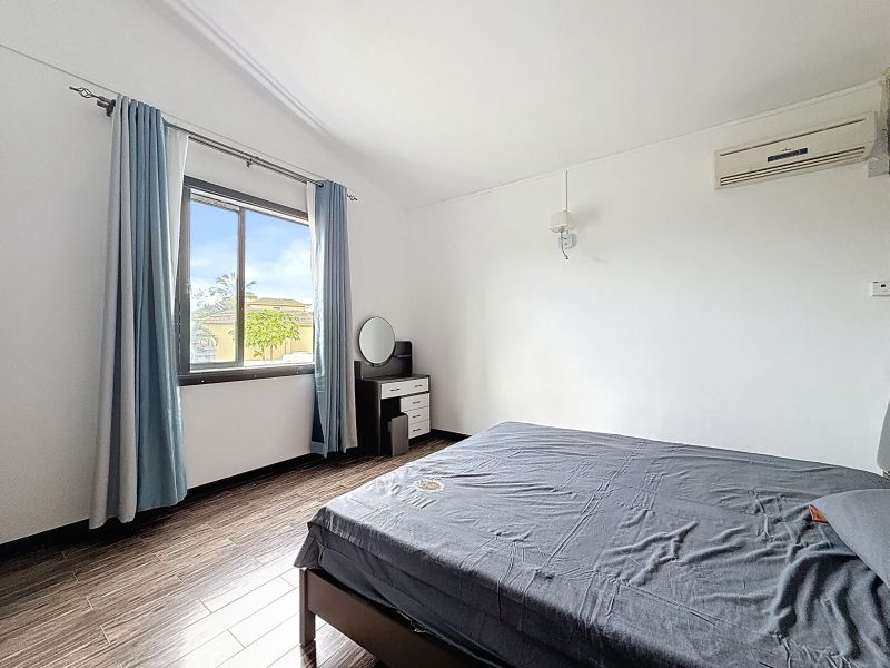 Bain Boeuf House 5 rooms 140 m² Rental