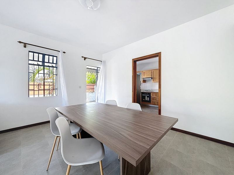 Pereybere House 8 rooms 144 m² Rental