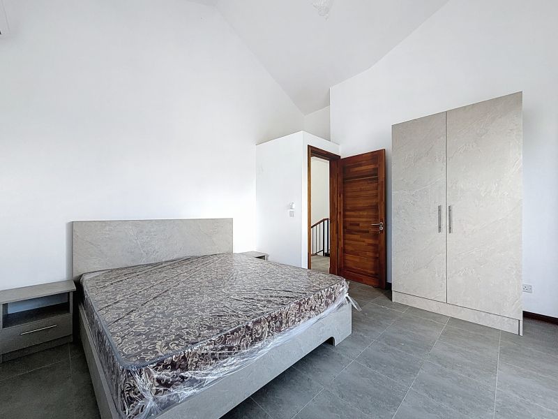 Pereybere House 8 rooms 144 m² Rental