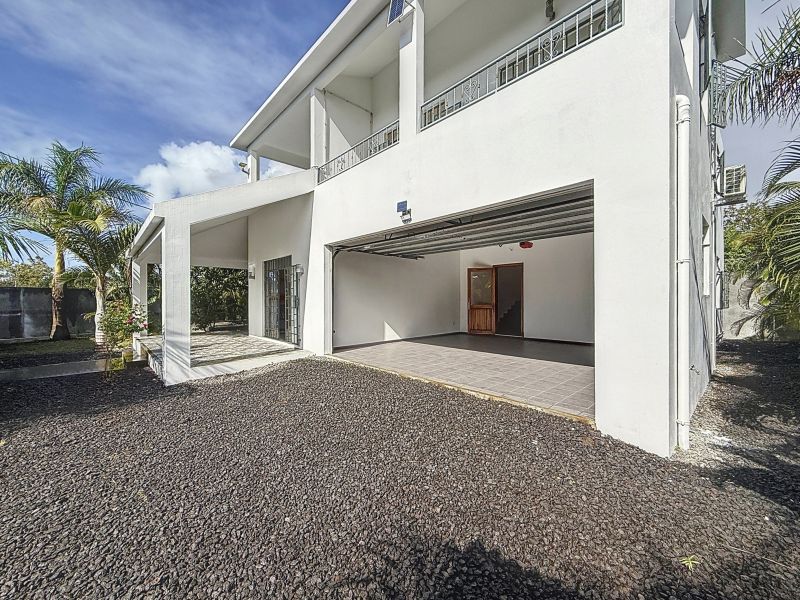 Pereybere House 8 rooms 144 m² Rental