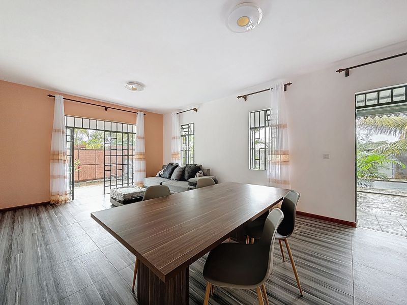 Pereybere House 8 rooms 144 m² Rental