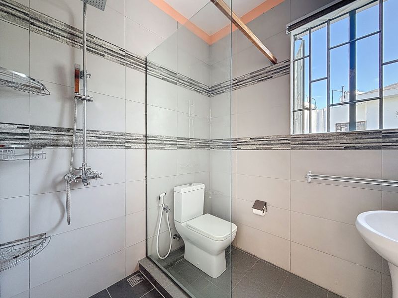 Pereybere House 8&nbsp;rooms 144&nbsp;m² Rental