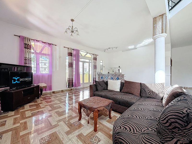 Mont Choisy House 9 rooms 287.79 m² Sale