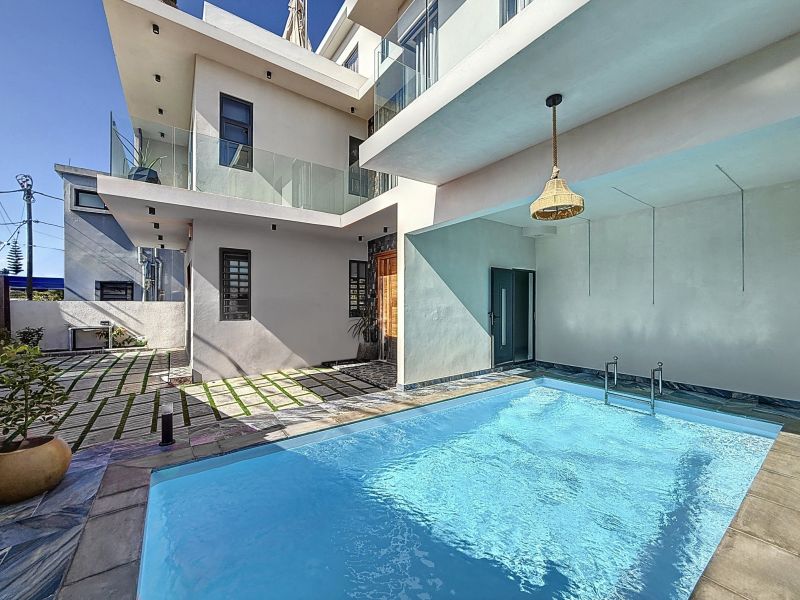 Grand Baie House 5&nbsp;rooms 249&nbsp;m² Rental