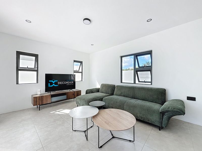 Pereybere Maison 5 pièces 148.11 m² Location