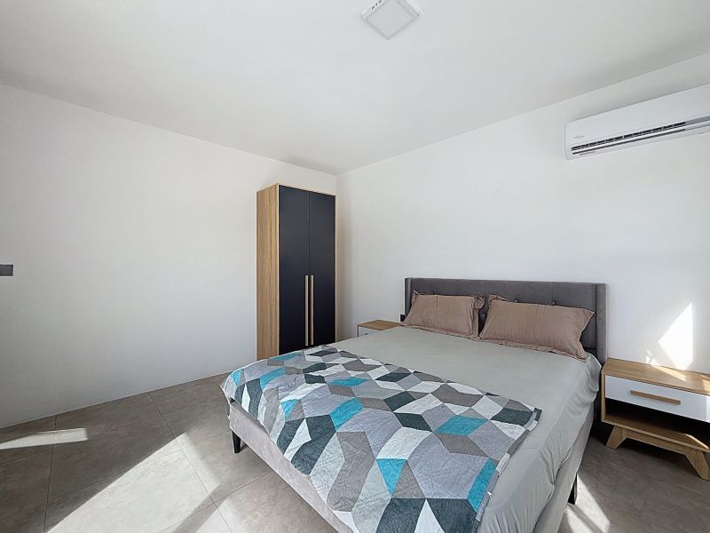 Pereybere Maison 5 pièces 148.11 m² Location