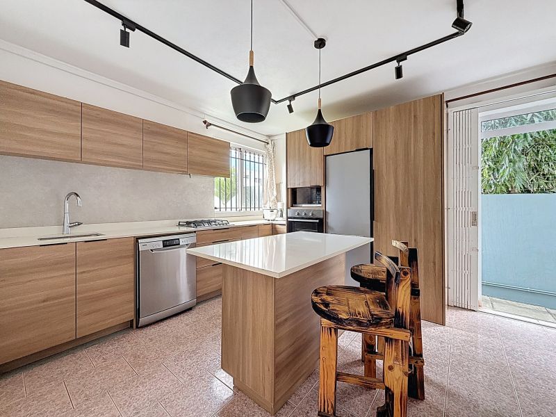 Trou aux Biches Appartement 4 pièces 100 m² Location