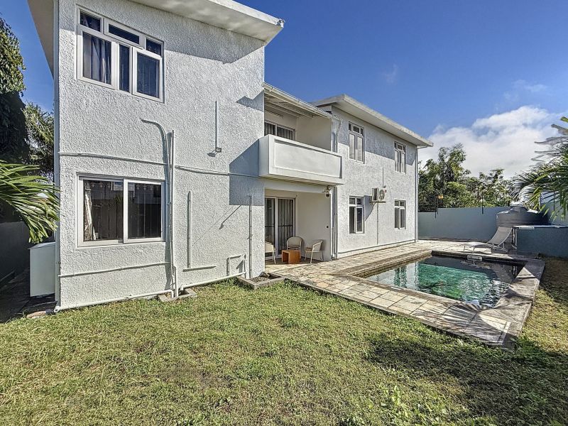 Trou aux Biches Appartement 4 pièces 100 m² Location