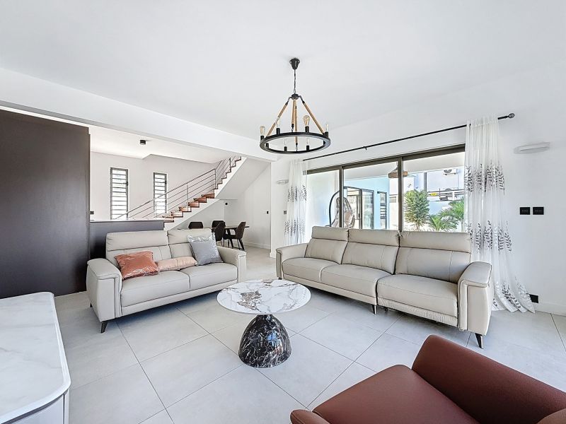 Pereybere Maison 4&nbsp;pièces 176.47&nbsp;m² Vente
