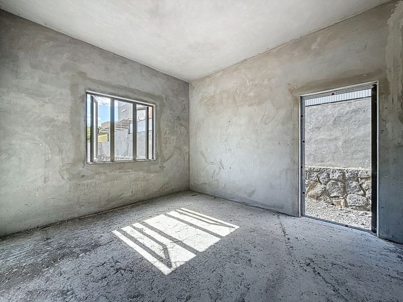 Petit Raffray Maison 7&nbsp;pièces 218.94&nbsp;m² Vente