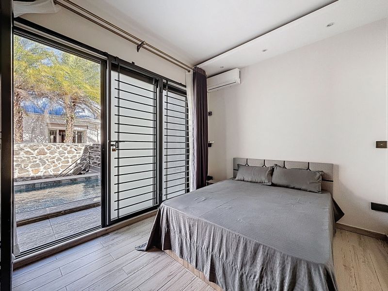 Pereybere House 6 rooms 210 m² Rental