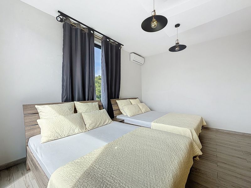 Pereybere House 6 rooms 210 m² Rental