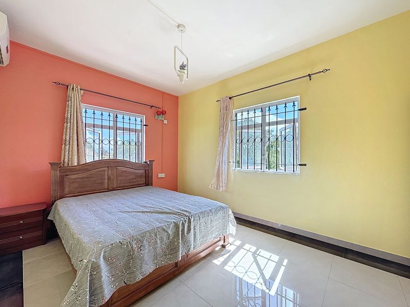 Pereybere House 6 rooms 215 m² Sale