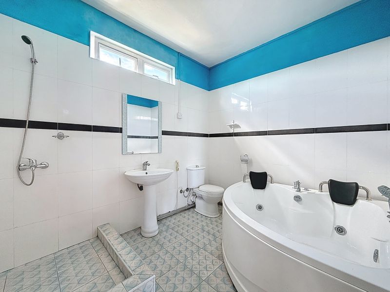 Pereybere House 6 rooms 215 m² Sale