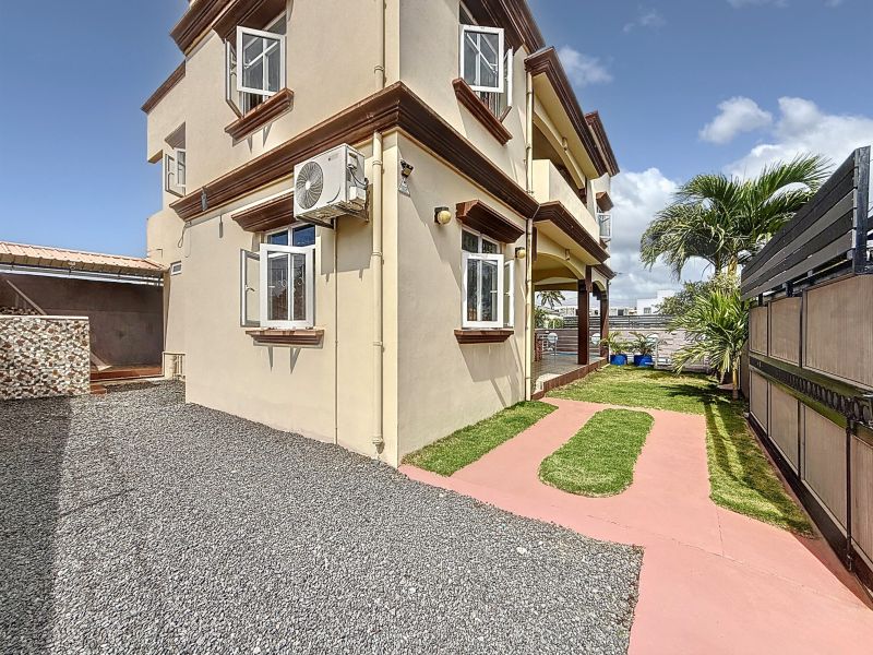 Pereybere House 6 rooms 215 m² Sale