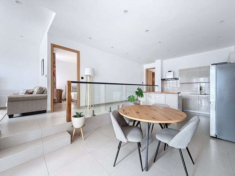 Albion Appartement 4 pièces 129.2 m² Vente