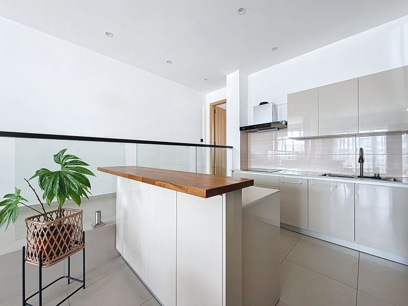 Albion Appartement 4 pièces 129.2 m² Vente