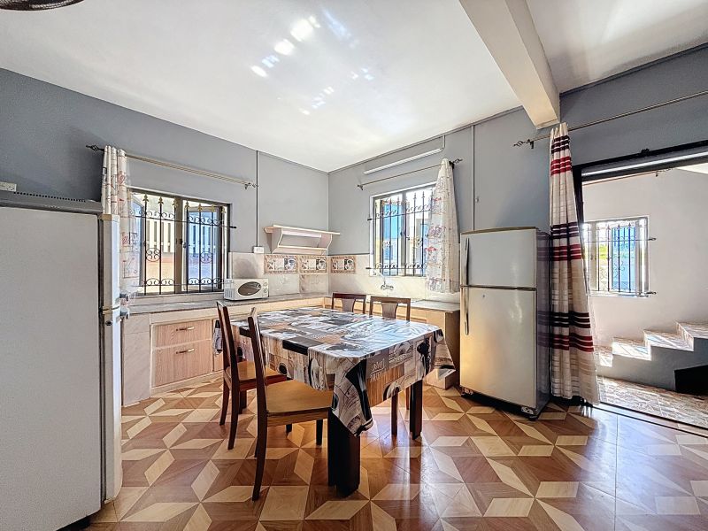 Pereybere Maison 7 pièces 157.29 m² Location