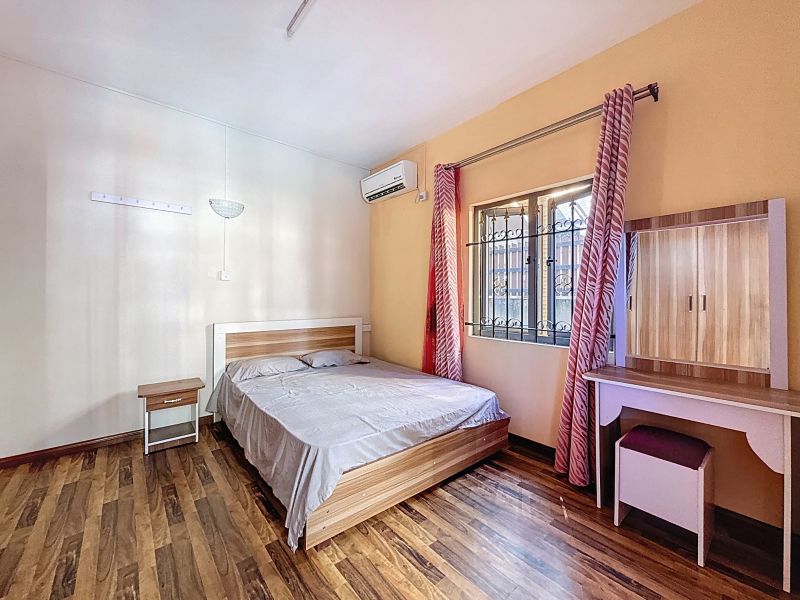 Pereybere Maison 7 pièces 157.29 m² Location