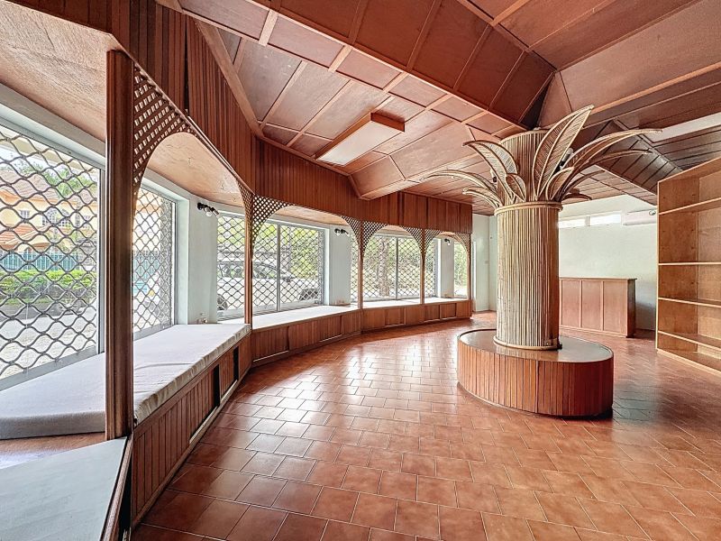 Pointe aux Canonniers Local d'activité 48 m² Location