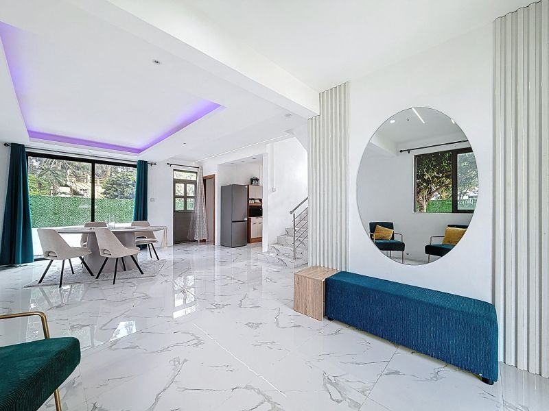 Grand Baie Maison 4 pièces 167 m² Location