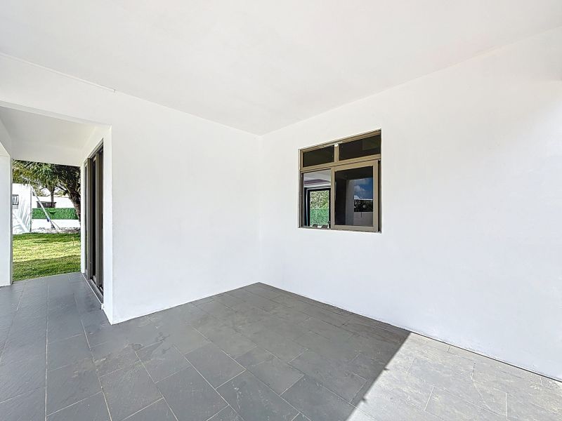 Grand Baie Maison 4 pièces 167 m² Location