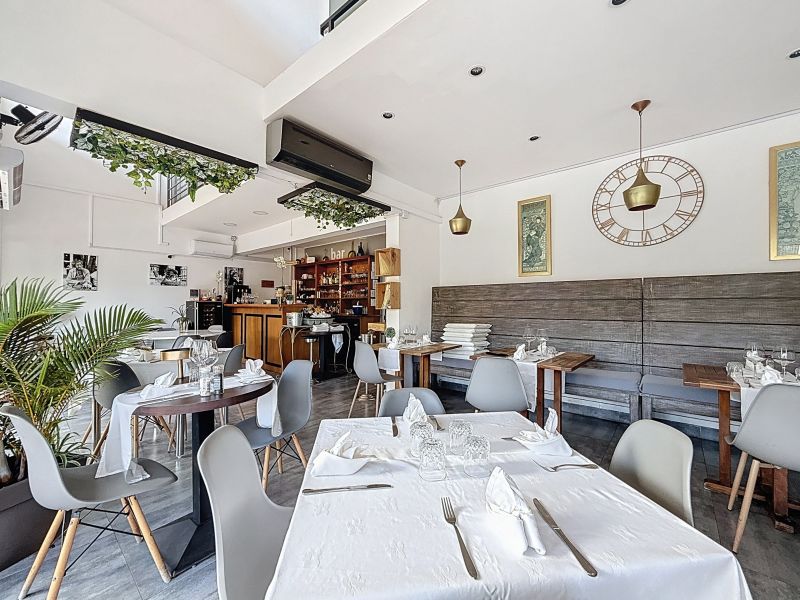 Trou aux Biches Local d'activité 80&nbsp;m² Vente