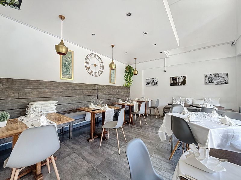 Trou aux Biches Local d'activité 80 m² Vente