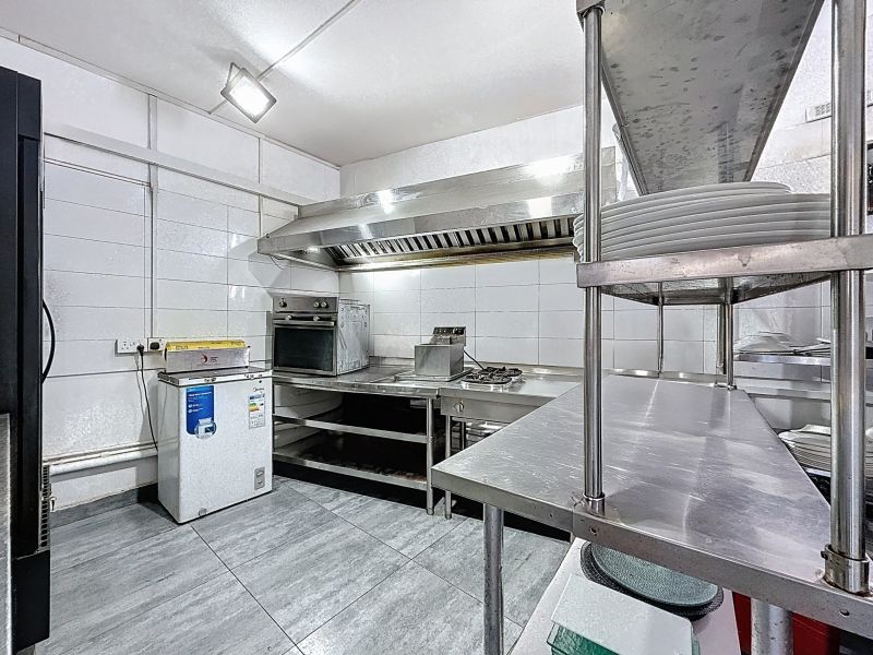 Trou aux Biches Local d'activité 80&nbsp;m² Vente