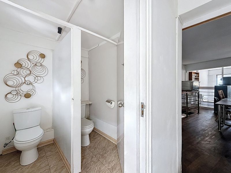 Trou aux Biches Local d'activité 80&nbsp;m² Vente
