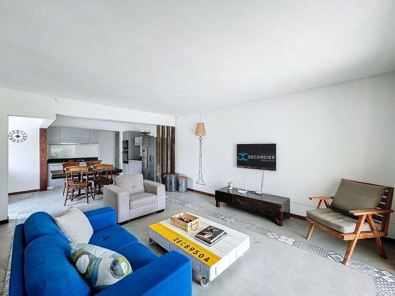 Pereybere Appartement 4 pièces 136.64 m² Location