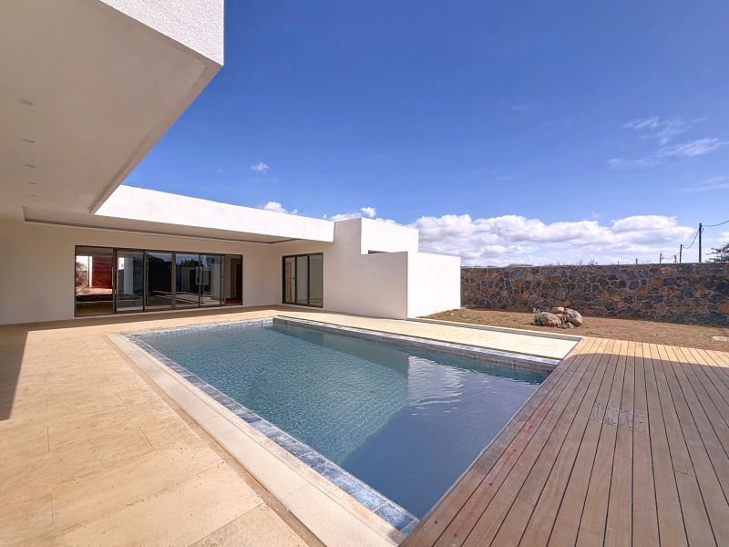 Grand Baie House 5 rooms 435 m² Sale