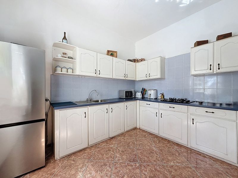 Pereybere Appartement 4 pièces 172 m² Location