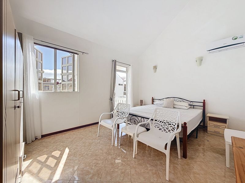 Pereybere Appartement 4 pièces 172 m² Location