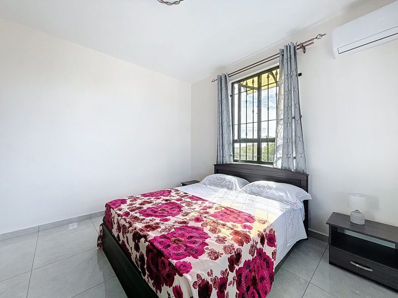 Pereybere Maison 5 pièces 200 m² Location