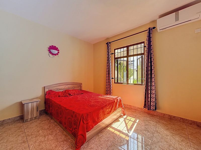 Calodyne Maison 8 pièces 230 m² Location