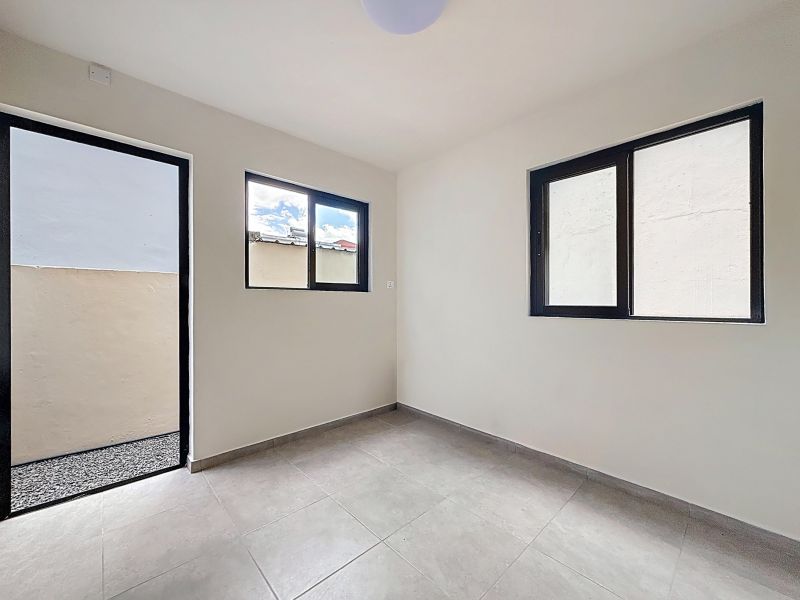 Pereybere Maison 4 pièces 214 m² Vente