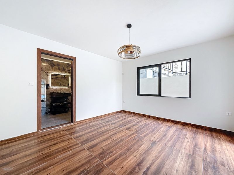 Pereybere Maison 4 pièces 214 m² Vente