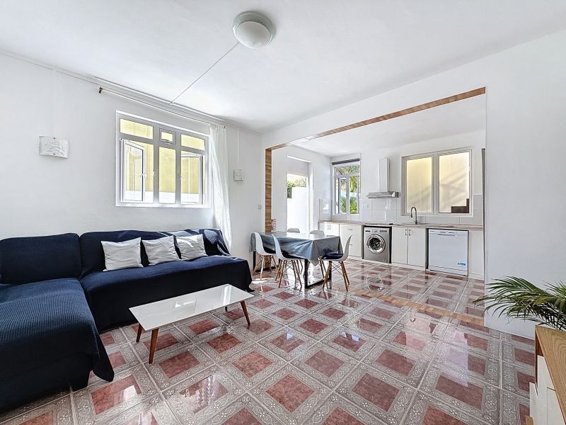 Pereybere Appartement 15 pièces 300.5 m² Vente