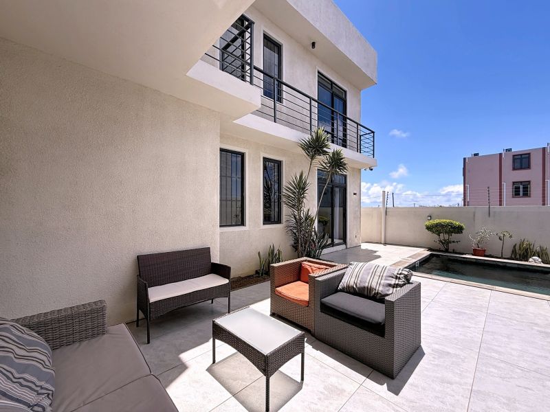 Pereybere House 6 rooms 252.15 m² Rental