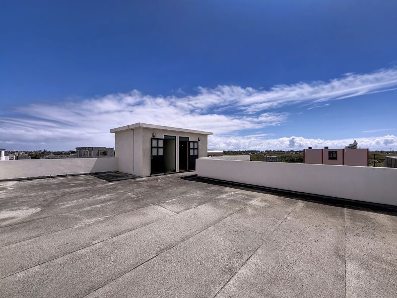 Pereybere House 6 rooms 252.15 m² Rental